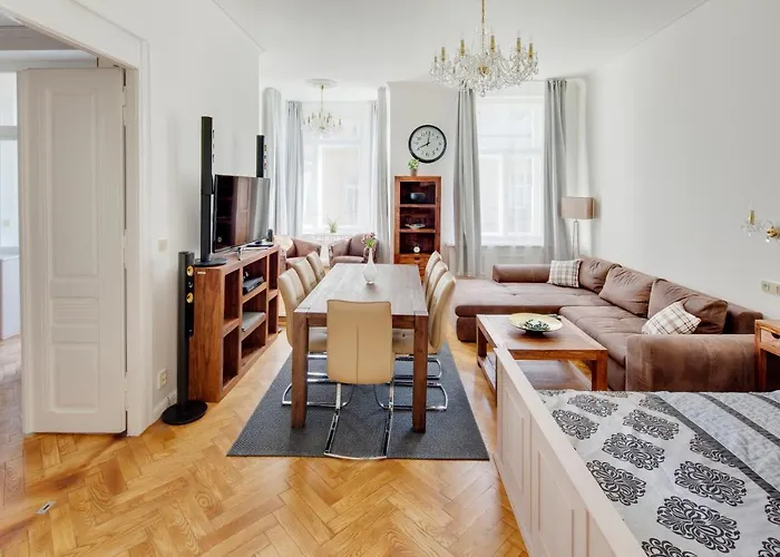 Old Town Square Apartments Prague